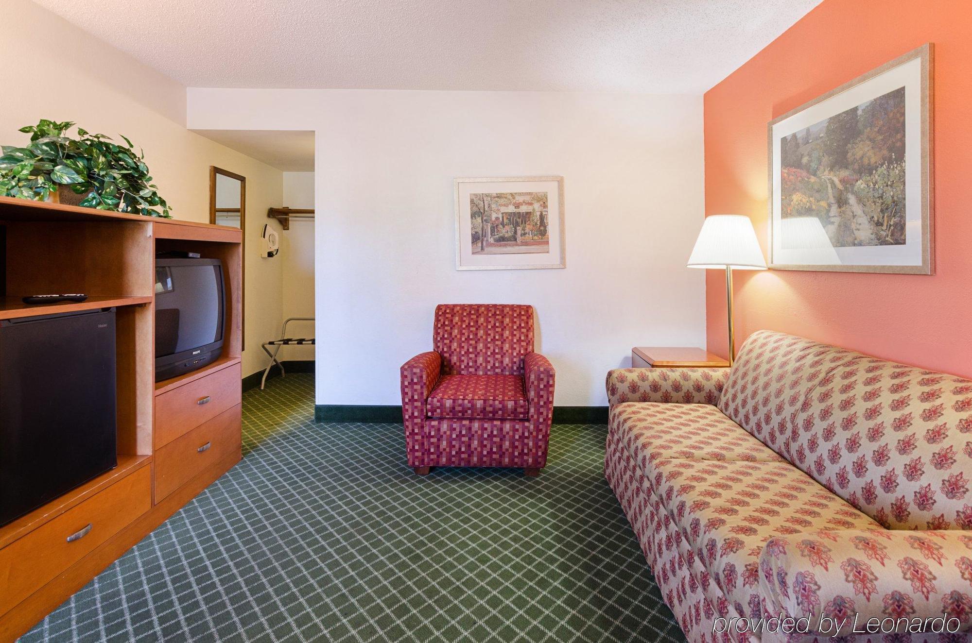Econo Lodge Inn & Suites Johnson City Luaran gambar